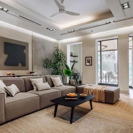 Matadi - One Bedroom And Terrace In Eixample Esquerra